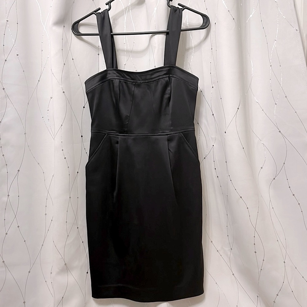 EUC Express | LBD sleeveless black midi dress, bustier ribbed top with pockets